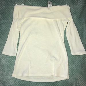 Women’s Off The Shoulder Sweater!